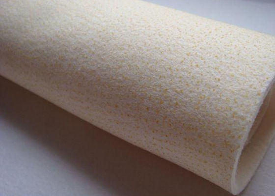 La aguja perforada aguja del poliéster de la laminación 550gsm de PTFE sentía reciclada